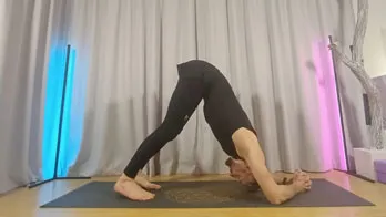 Укріплення плечей, рук, пресу (BASIC) — 43 хв.