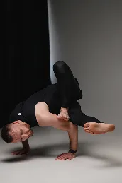 Parivrita Danda Kaundiniasana | Serhiy Hirchak RYT200 Yoga instructor
