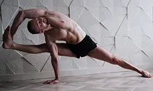 Vishwamitrasana | Serhiy Hirchak RYT200 Yoga instructor